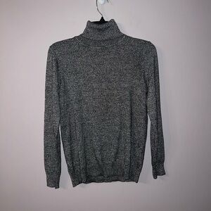 Black white and grey tight kitted turtleneck sweater premise size small